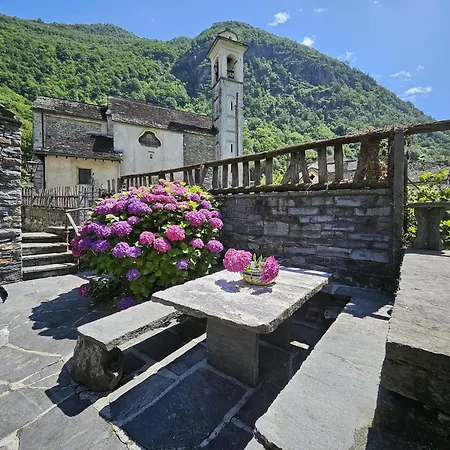 Rustico La Rocca By Fewotessin Holiday home *